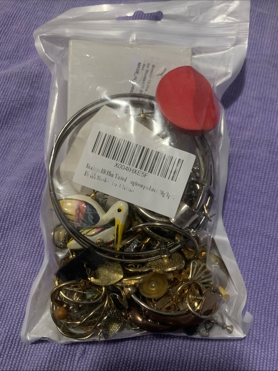 Jewelry - Assorted Mixed Earring Craft lot